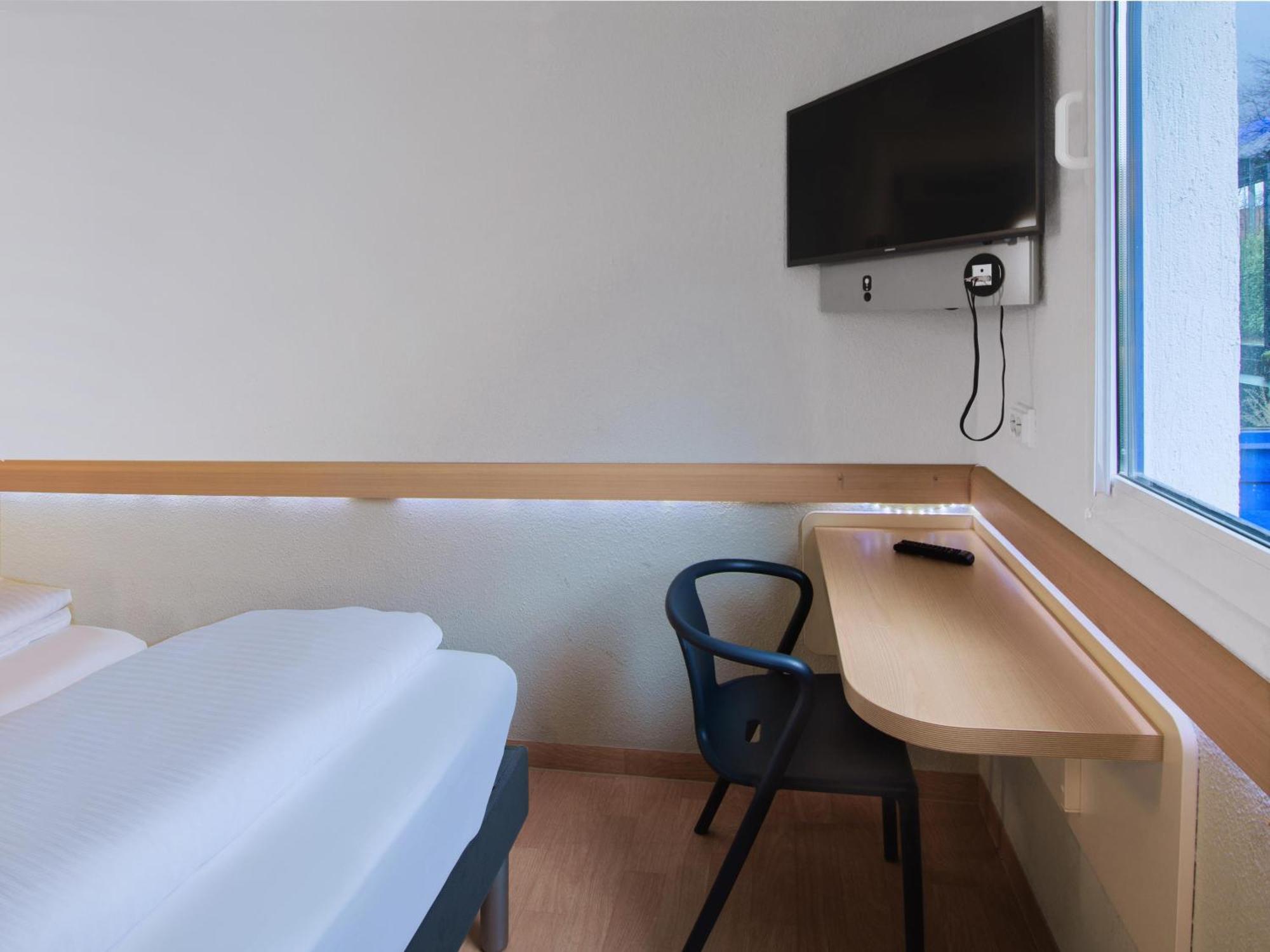 B&B Hotel Koeln-Marsdorf Экстерьер фото
