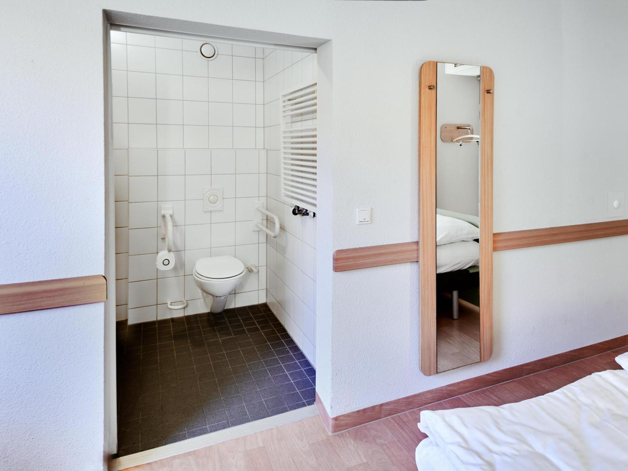 B&B Hotel Koeln-Marsdorf Экстерьер фото